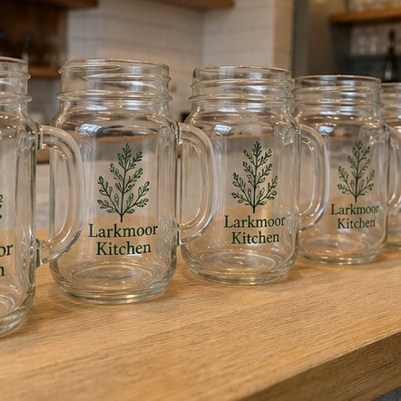 Customized glassware for awards and recognition programmes